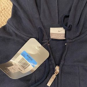 NWT Nike navy blue hooded crop sweatshirt Medium